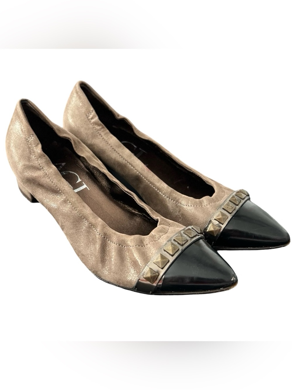 AGL Attilio Giusti Leombruni Studded Cap Toe Ballet Heels Leather 38.5